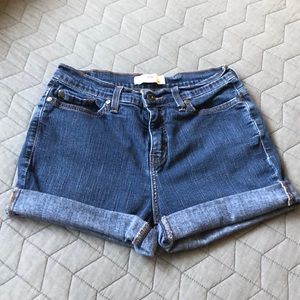 Vintage Levi’s. Cut off shorts